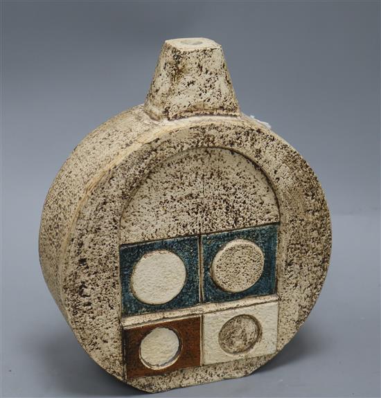 A Troika pottery wheel lamp base, by Simone Killburn, c.1976, 26cm